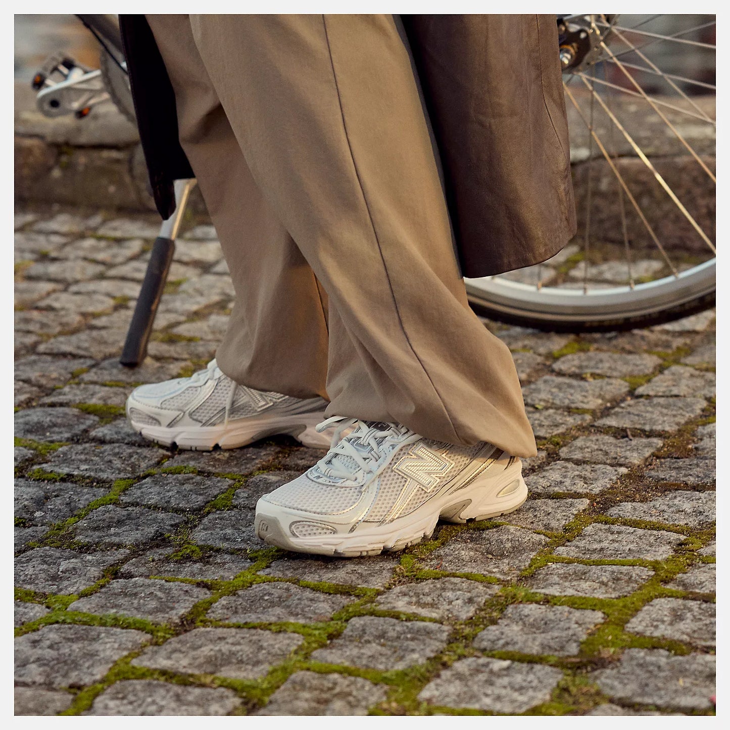 Adidași pentru femei New Balance lifestyle U740WM2 100