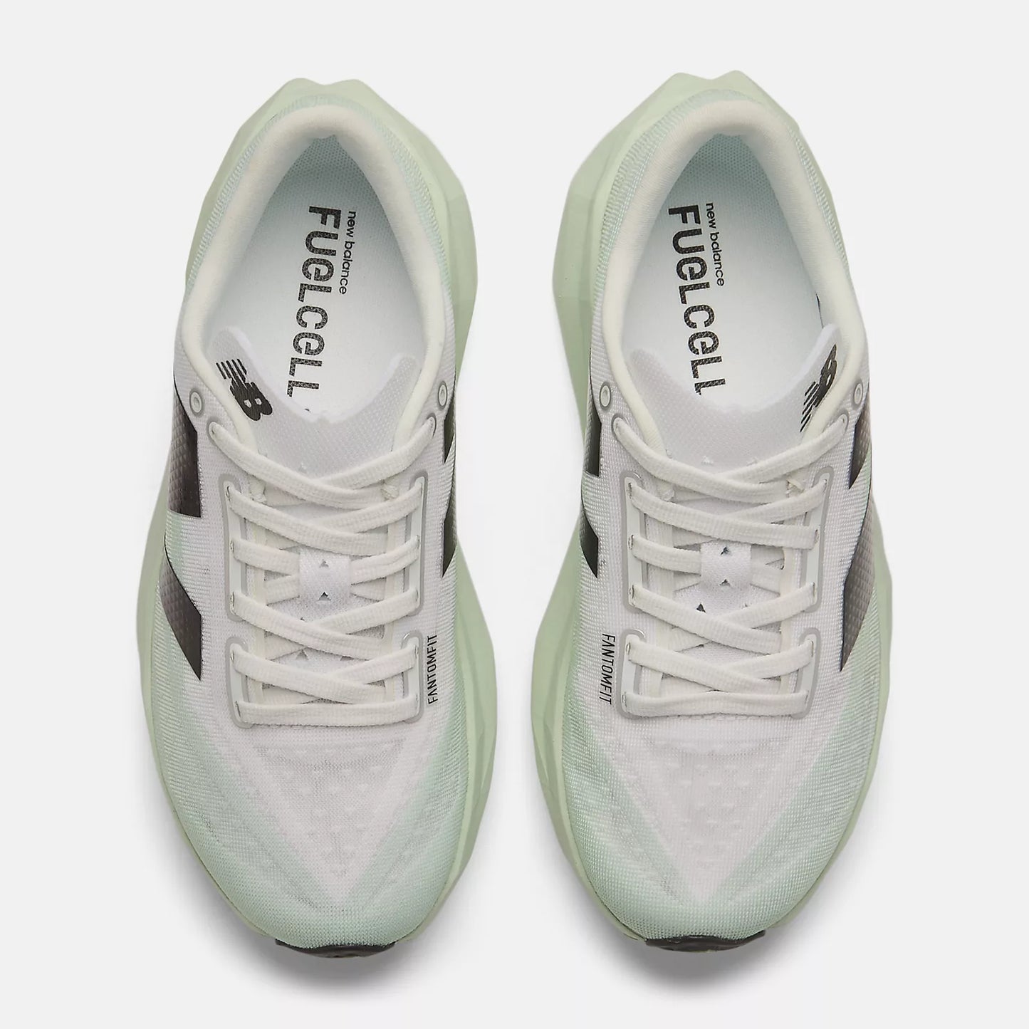 Кроссовки женские для бега New Balance WFCXCA4