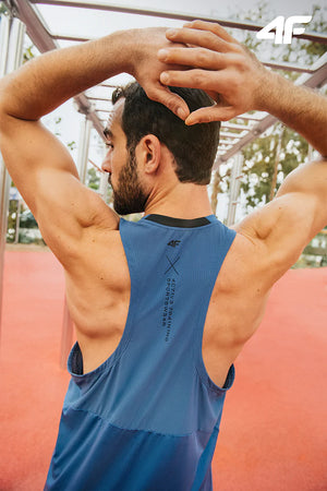 4F - cкидки -40% для мужчин