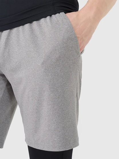 Pantaloni scurți de antrenament pentru bărbați  4F M1277 4FWSS26TFSHM1277 grey melange