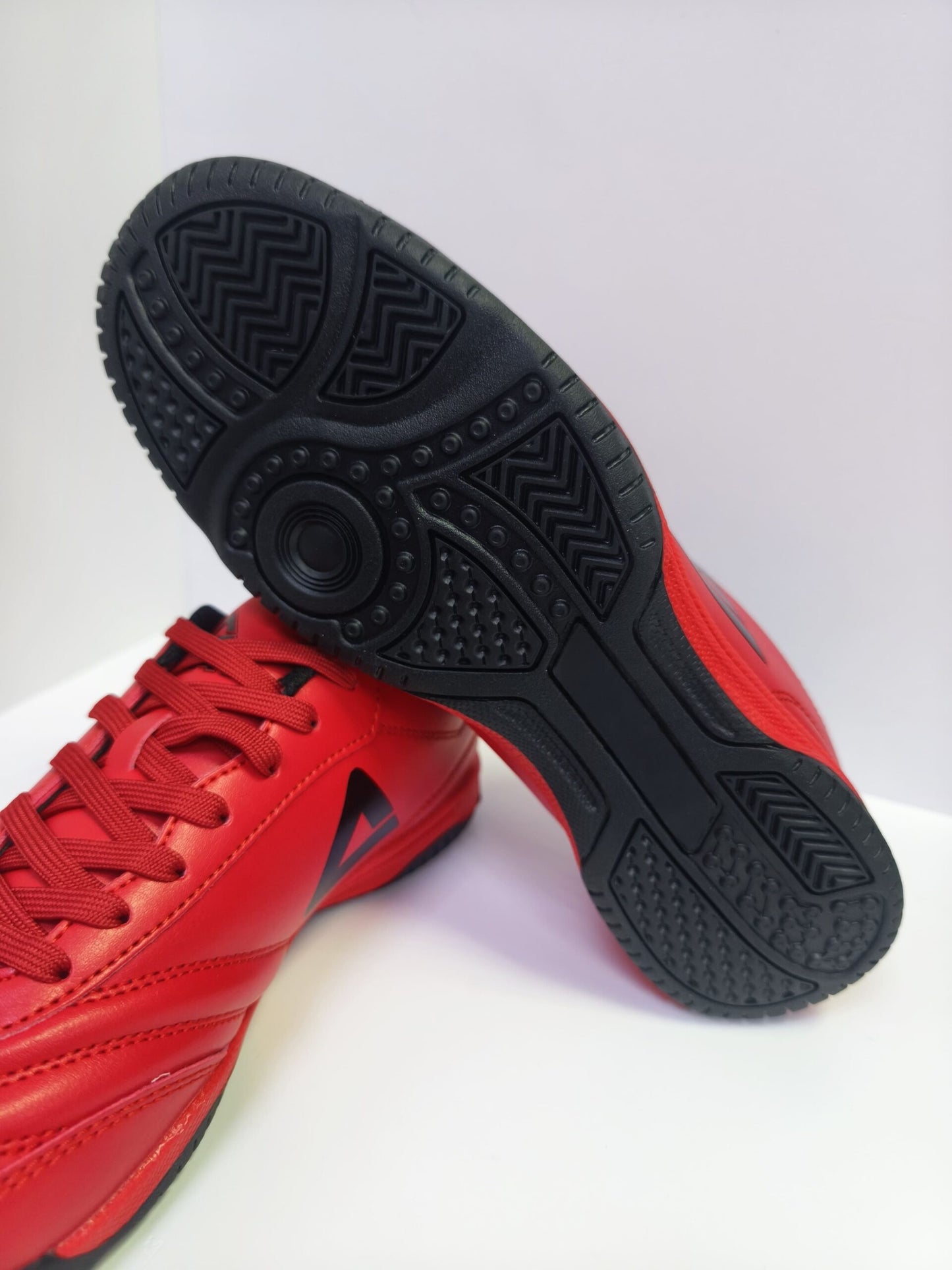 Bampuri de fotbal pentru bărbați Peak  E49335F red