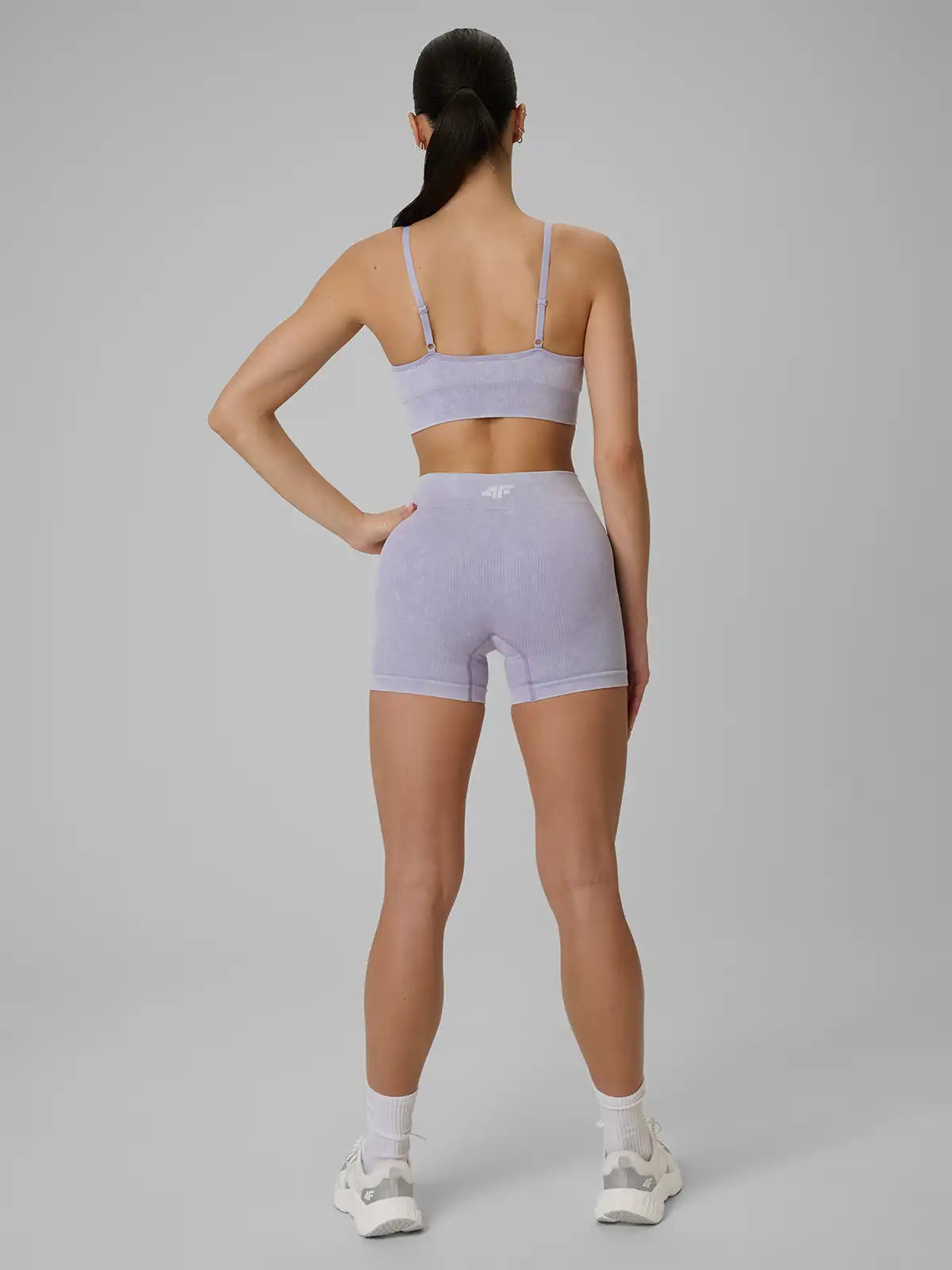 Legginși scurți de fitness pentru femei 4F F072  4FWSS26TFSTF072 violet