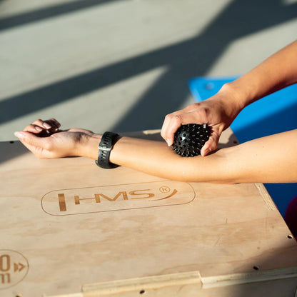 Массажный мяч Abisal BLP01 black spiky HMS