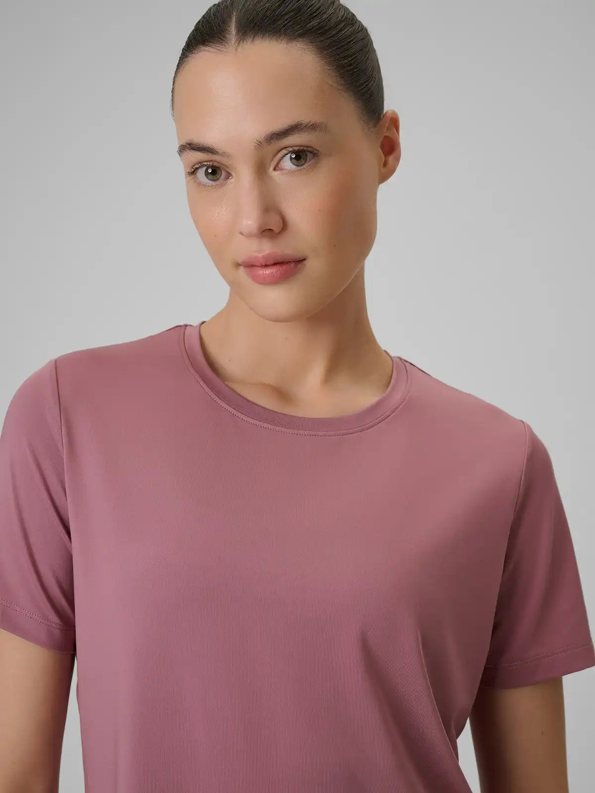 Tricou de fitness pentru femei 4F F1847 4FWSS26TFTSF1847 pale coral
