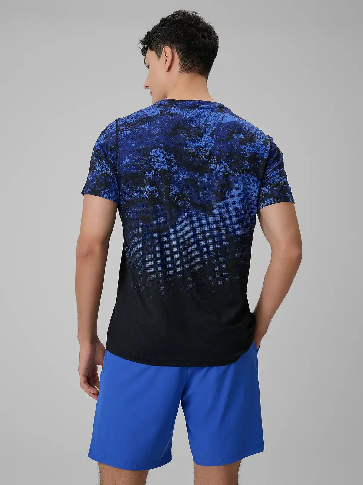 Tricou de antrenament pentru bărbați 4F M1787  4FWSS26TFTSM1787 cobalt allover