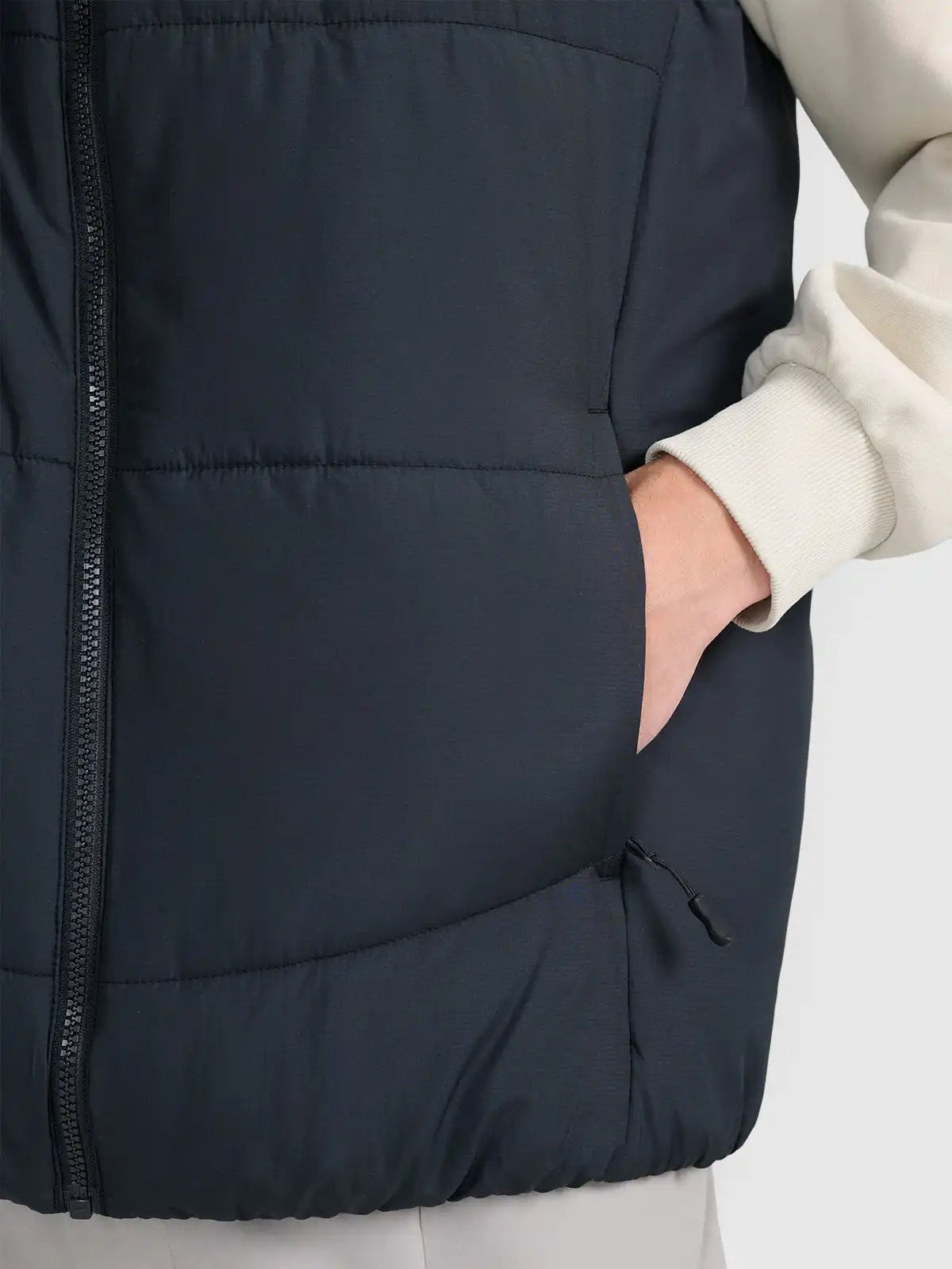 Vestă pentru bărbați  4F M295 4FRAW25TVJAM295 deep black