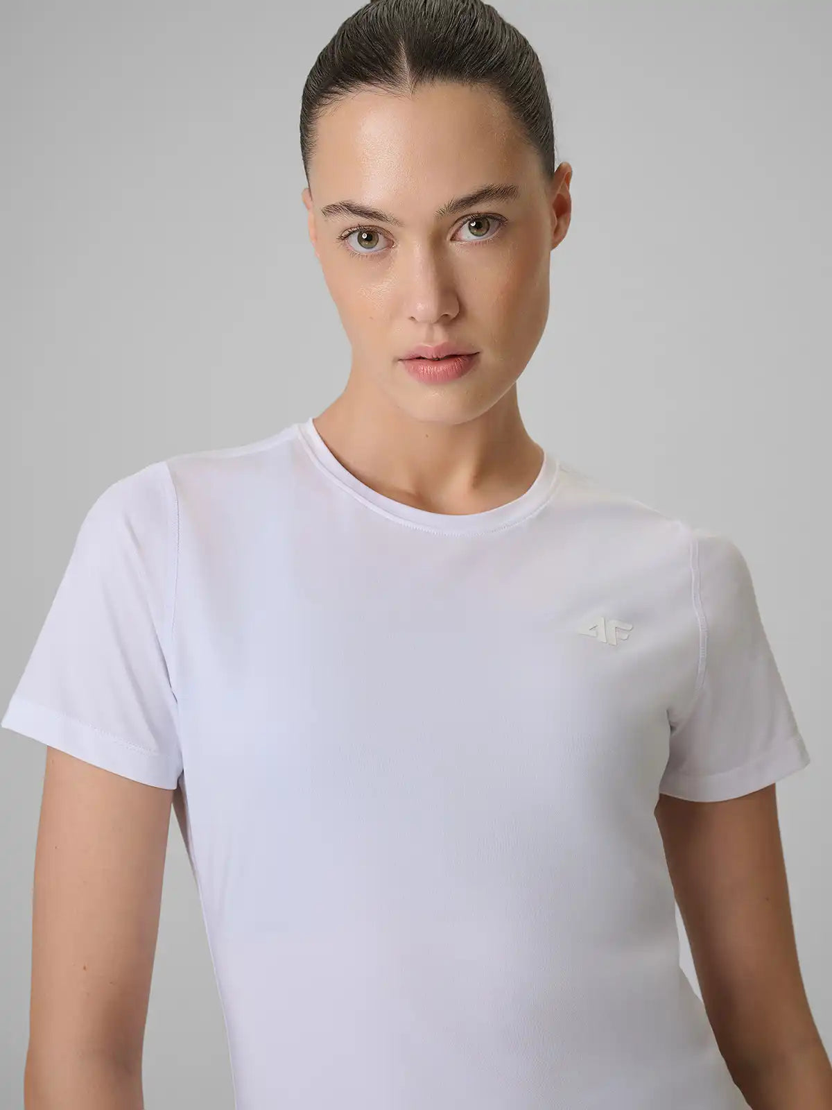 Женская футболка для фитнеса 4F 1846 4FWSS26TFTSF1846 white