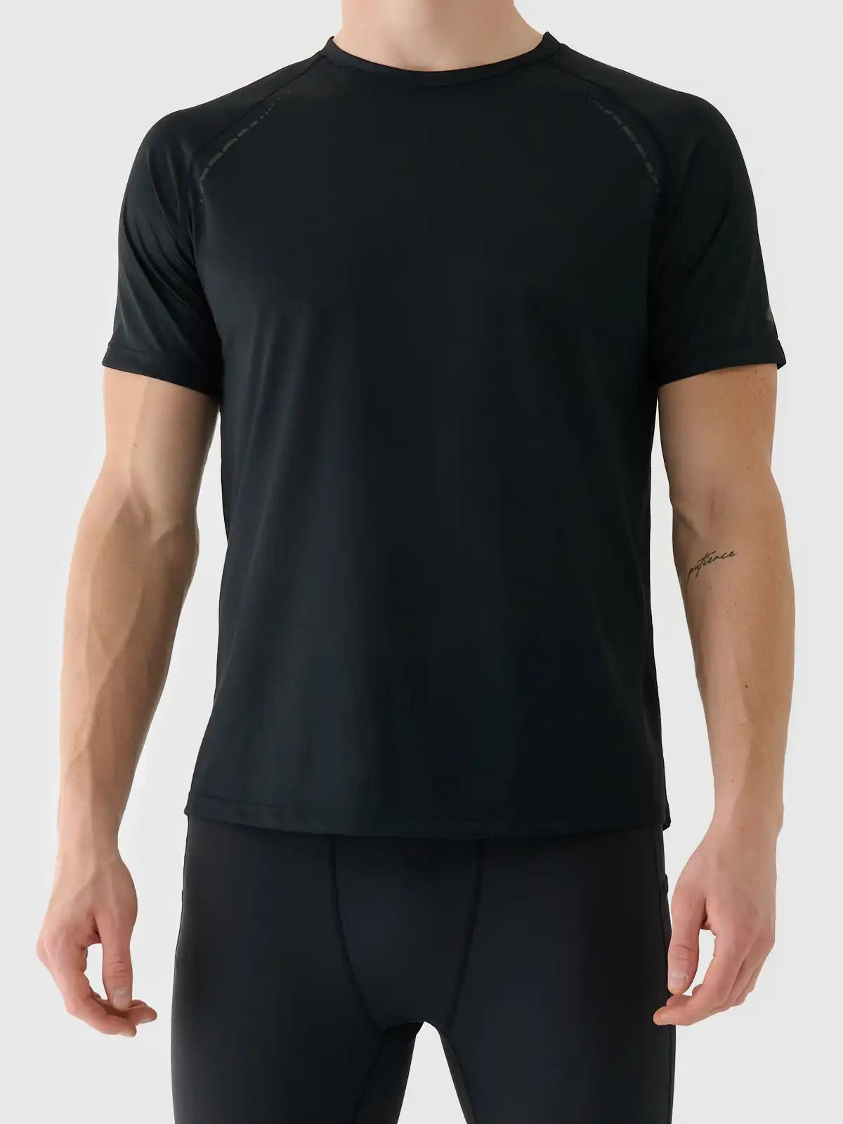 Tricou de alergare pentru bărbați  4F M1499 4FWAW25TFTSM1499 deep black