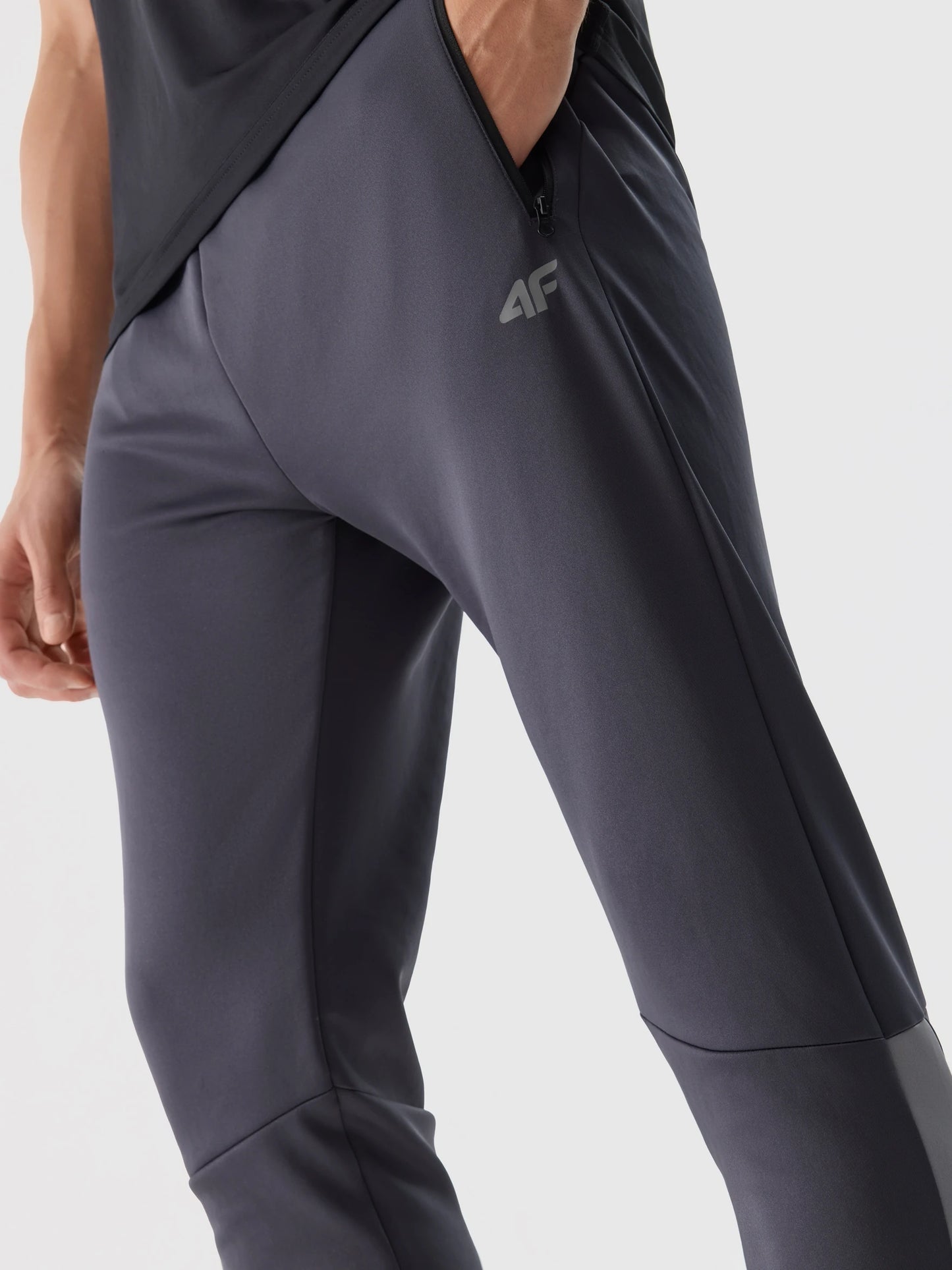 Мужские спортивные штаны 4F M670 4FWSS24TFTRM670 Grey