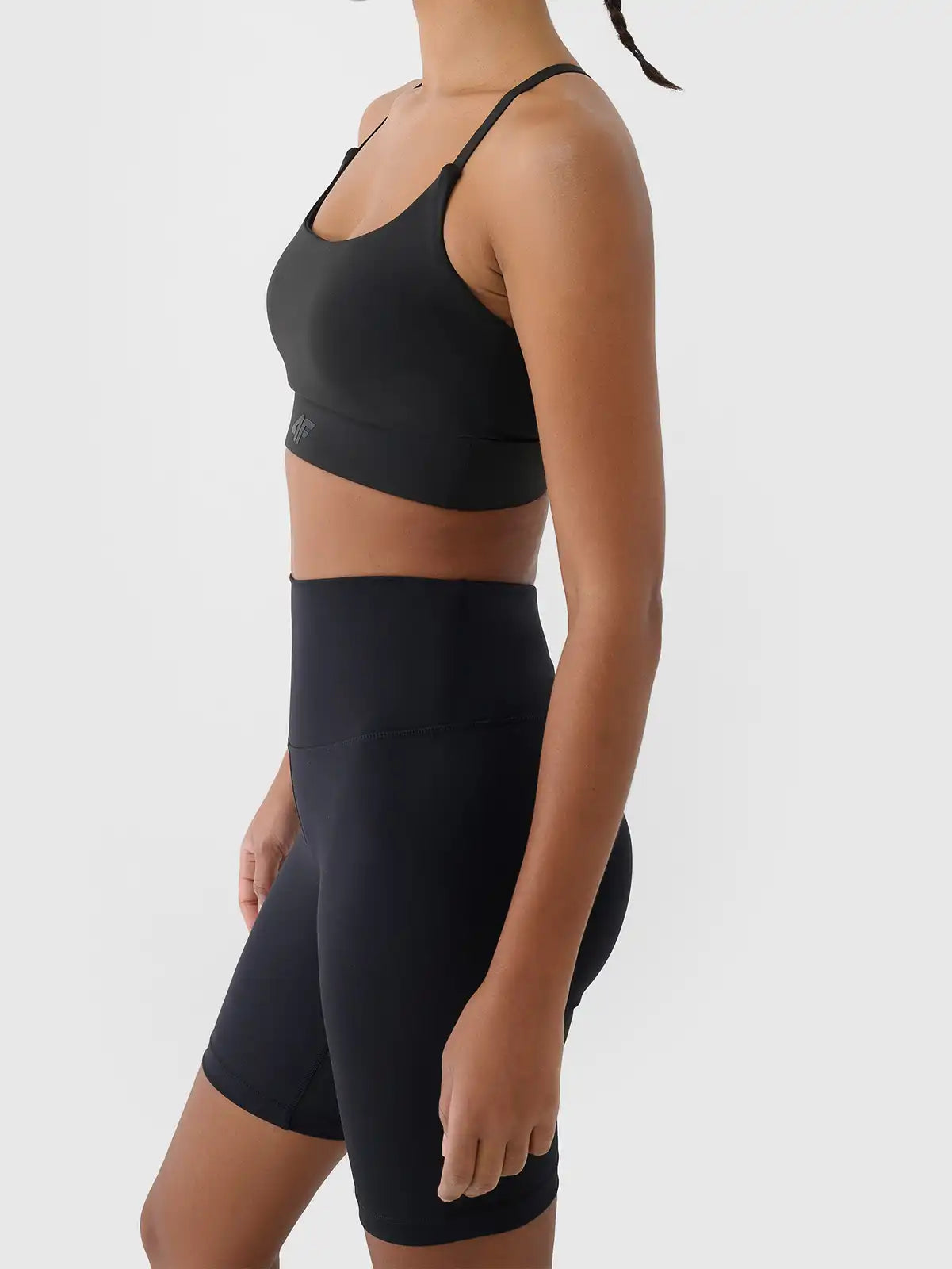 Legginși scurți de fitness pentru femei 4F F085 4FWSS26TFSTF085 deep black