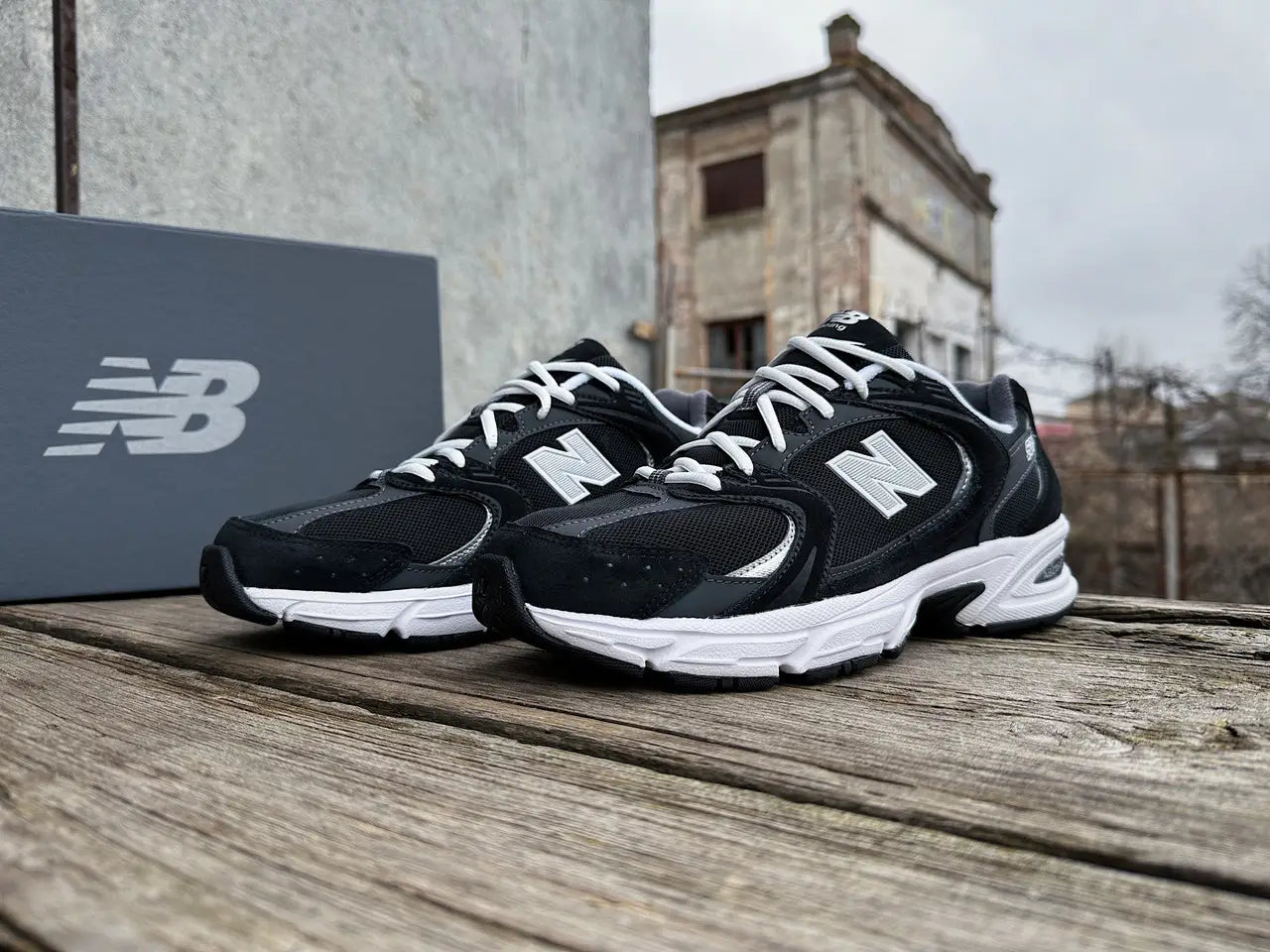 Кроссовки мужские New Balance lifestyle MR530CC