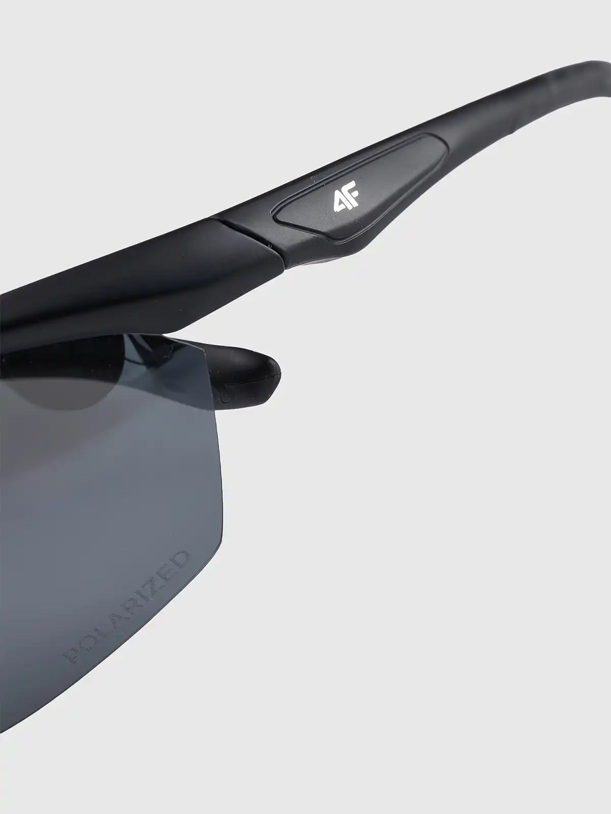 Ochelari de soare 4F U018 4FWMM00ASPSU018 deep black
