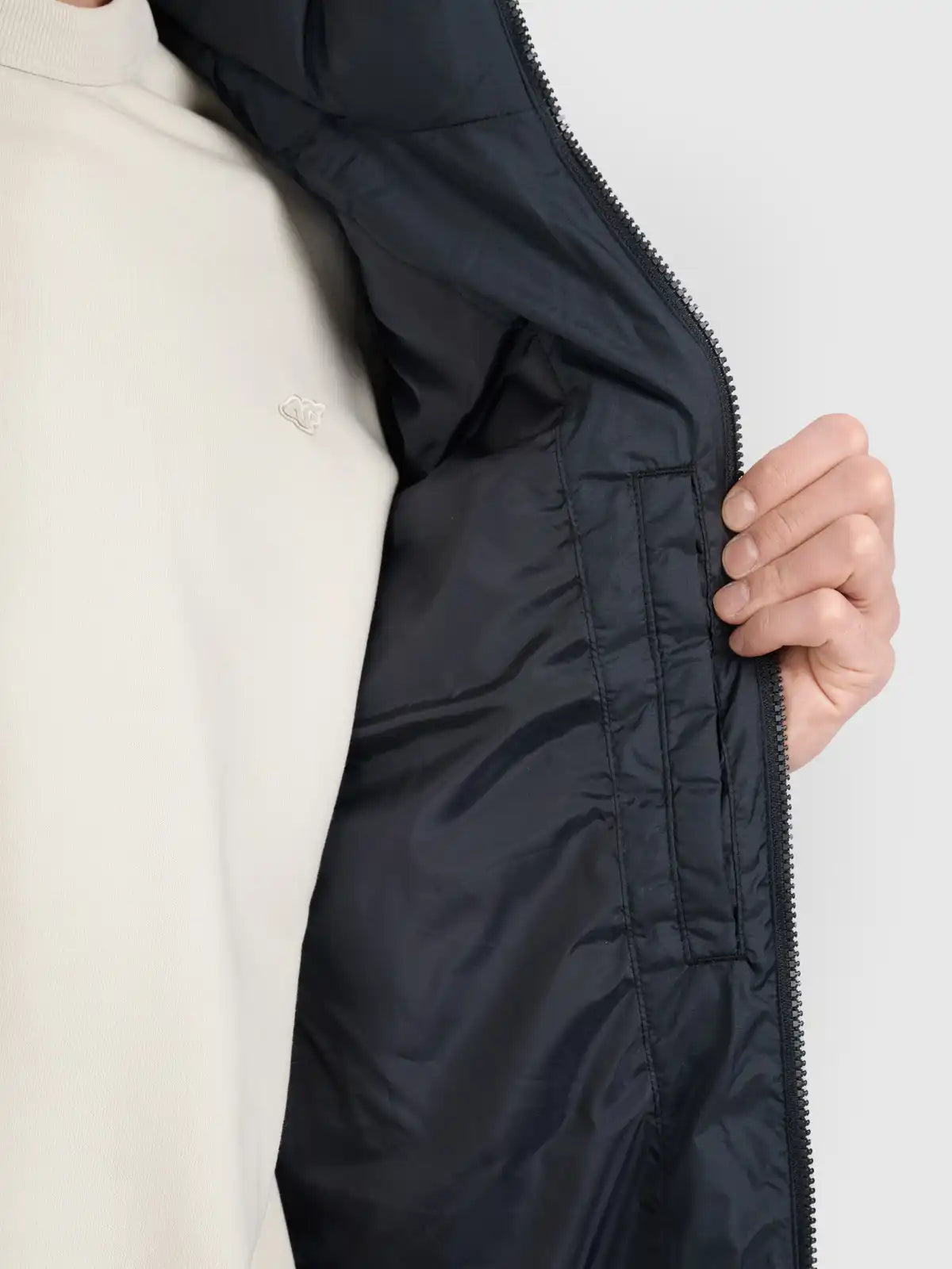 Vestă pentru bărbați  4F M295 4FRAW25TVJAM295 deep black