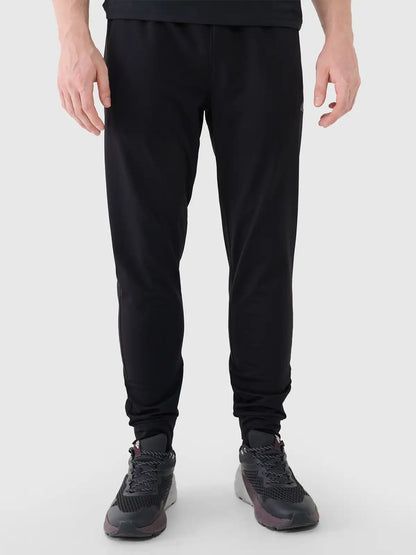 Pantaloni sportivi pentru bărbați 4F M1046 4FWSS26TFTRM1046 deep black 