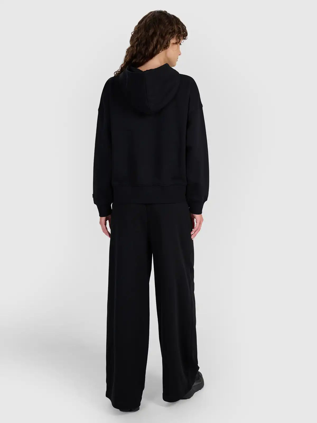 Женские штаны casual 4F F1204 4FWAW25TTROF1204 deep black