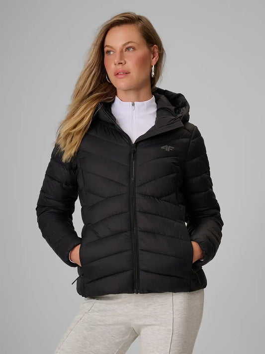 Женский пуховик с капюшоном 4F F0924 4FWAW26TDJAF0924 deep black