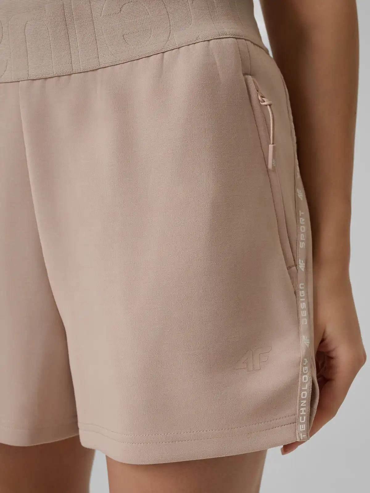 Женские шорты casual 4F F713 4FWSS26TSHOF713 beige