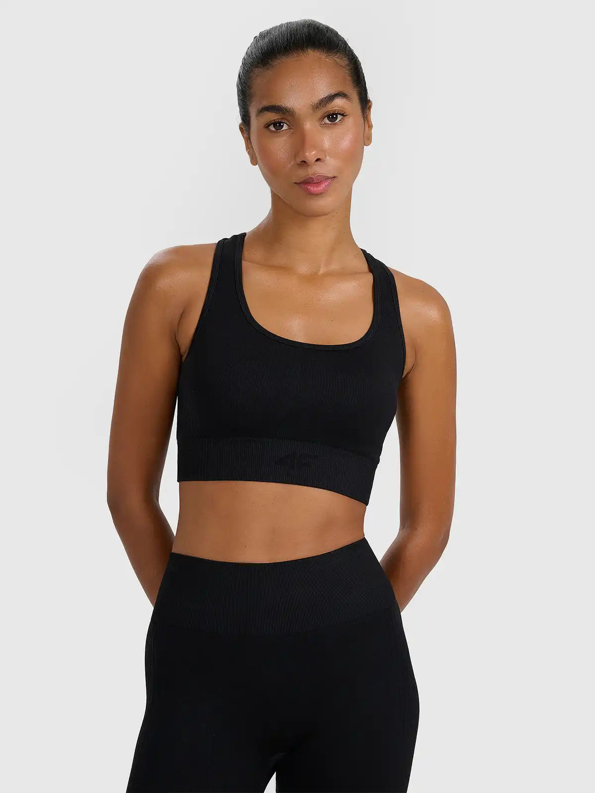 Bra pentru fitness 4F F214 4FWMM00USBAF214 deep black