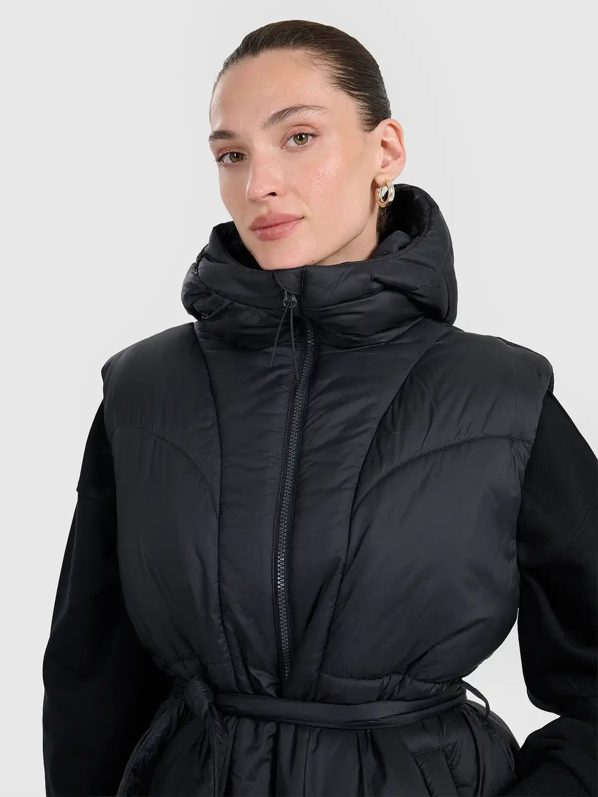 Vestă lungă din puf pentru femei 4F F221 4FWAW25TVJAF221 deep black