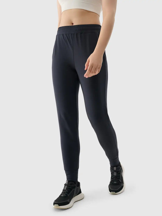 Женские спортивные штаны 4F F0789 4FRSS25TFTRF0789 deep black