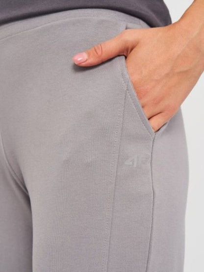 Pantaloni pentru sport 4F WOMEN'S TROUSERS SPDD012
