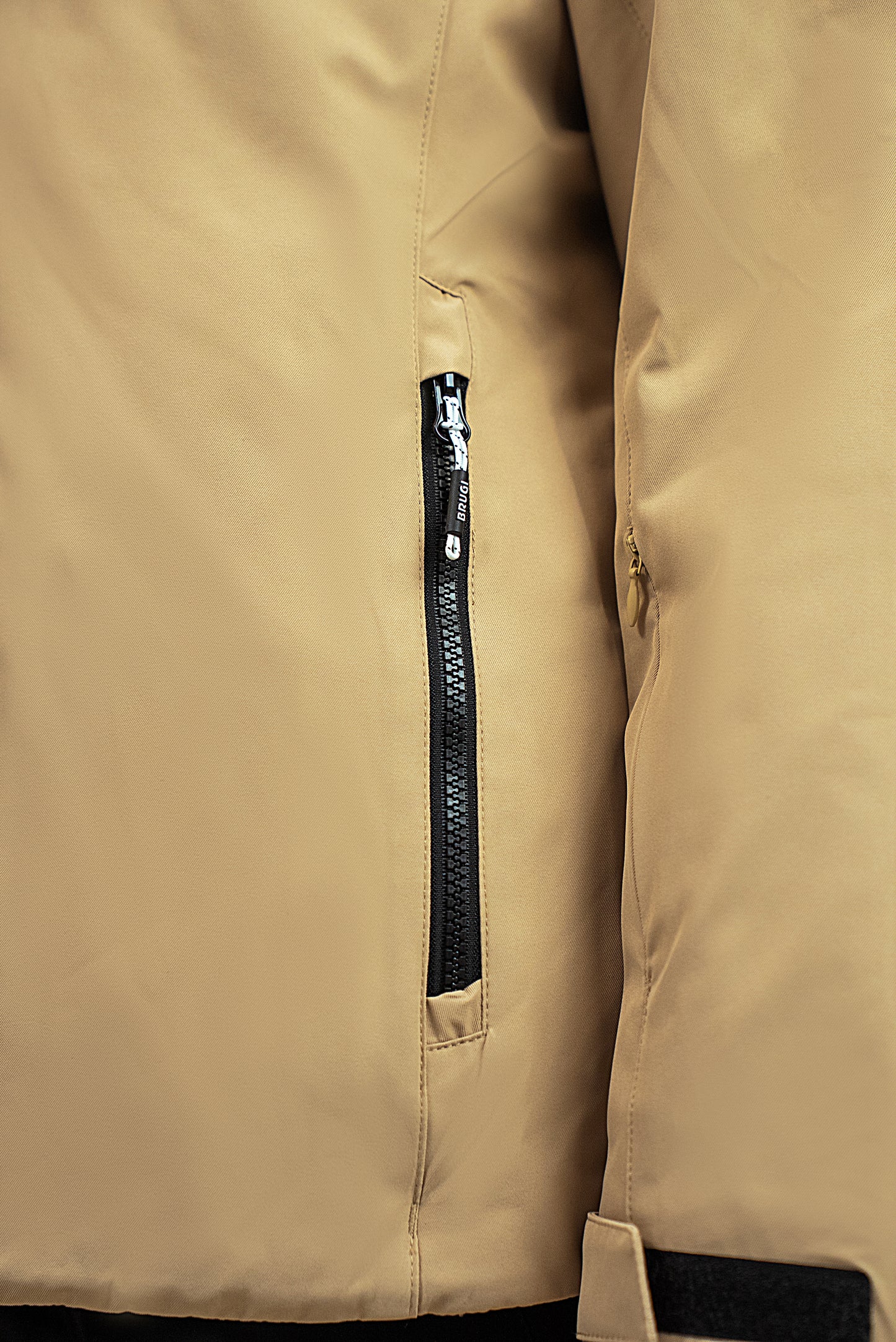 Женская лыжная куртка Brugi AG2N 036