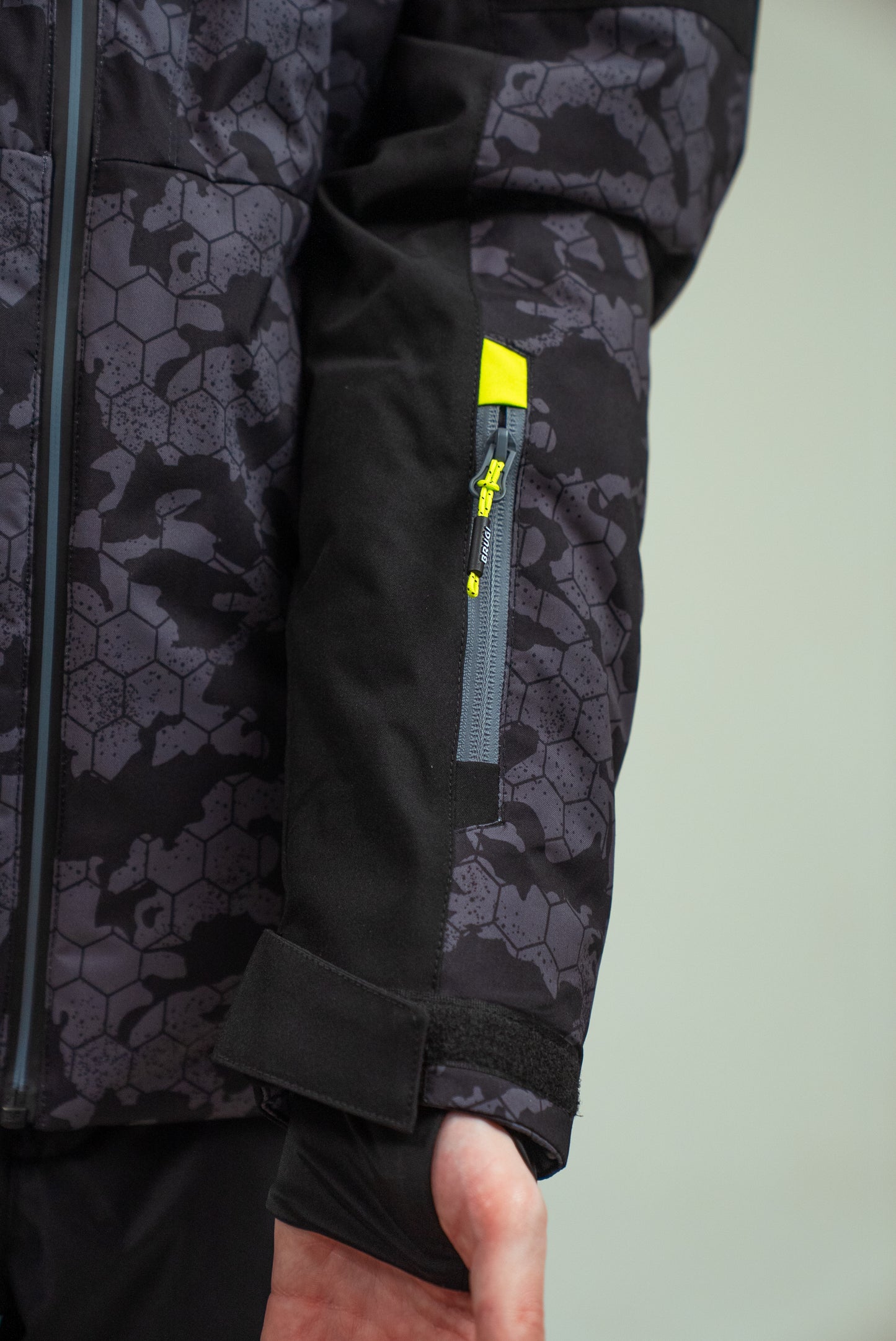 Мужская лыжная куртка Brugi AJ1H E61