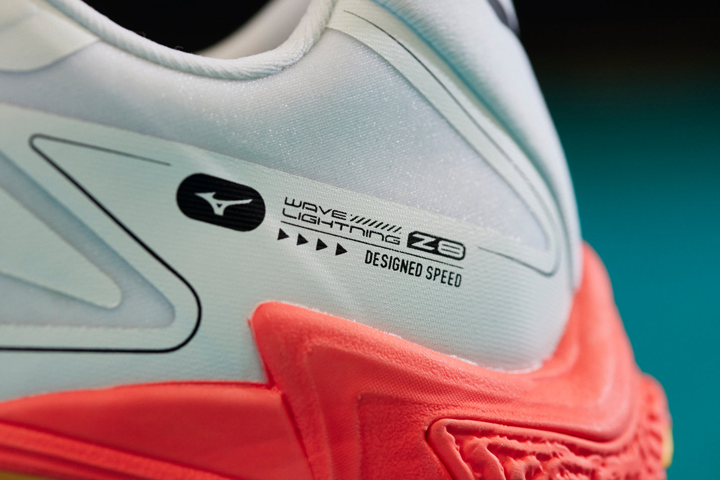 Adidași bărbați pentru volei Mizuno Wave Lightning Z8 MID V1GA2405 98
