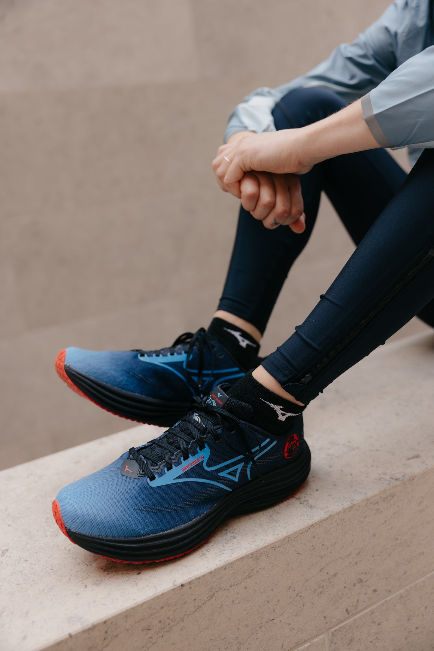 Кроссовки женские для бега Mizuno WAVE RIDER 29 AMSTERDAM J1GC2562 01