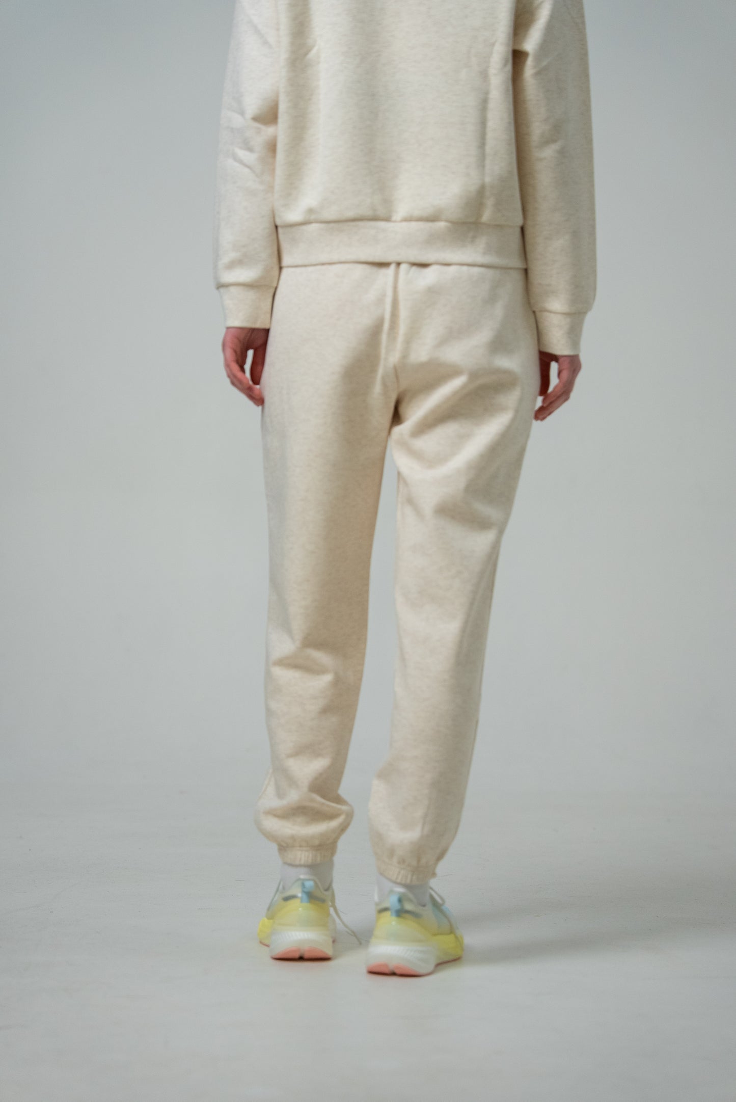 Joggeri pentru femei din fleece FW3253142 lt.melange khaki