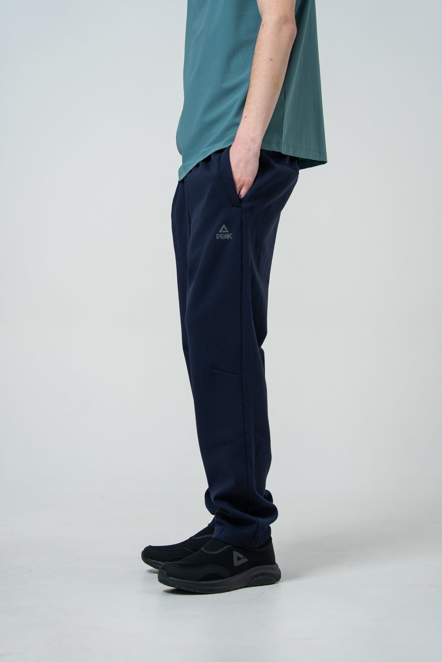 Мужские спортивные штаны Peak FW3253131 dk.blue