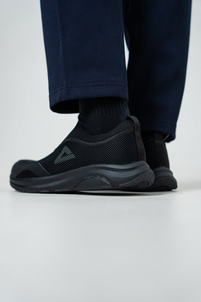 Кроссовки мужские Peak Casual EXT53421J all black