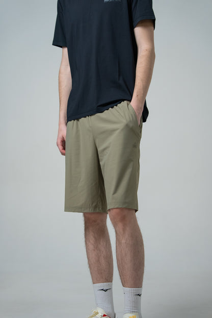 Pantaloni scurți de antrenament pentru bărbați Peak FW3252471 grey olive
