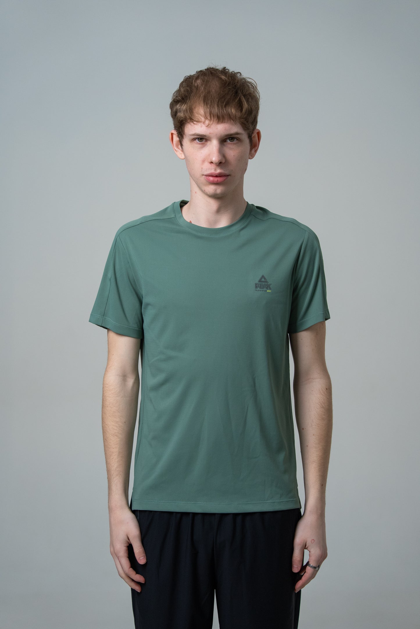 Tricou de alergare pentru bărbați Peak FW6252171 green