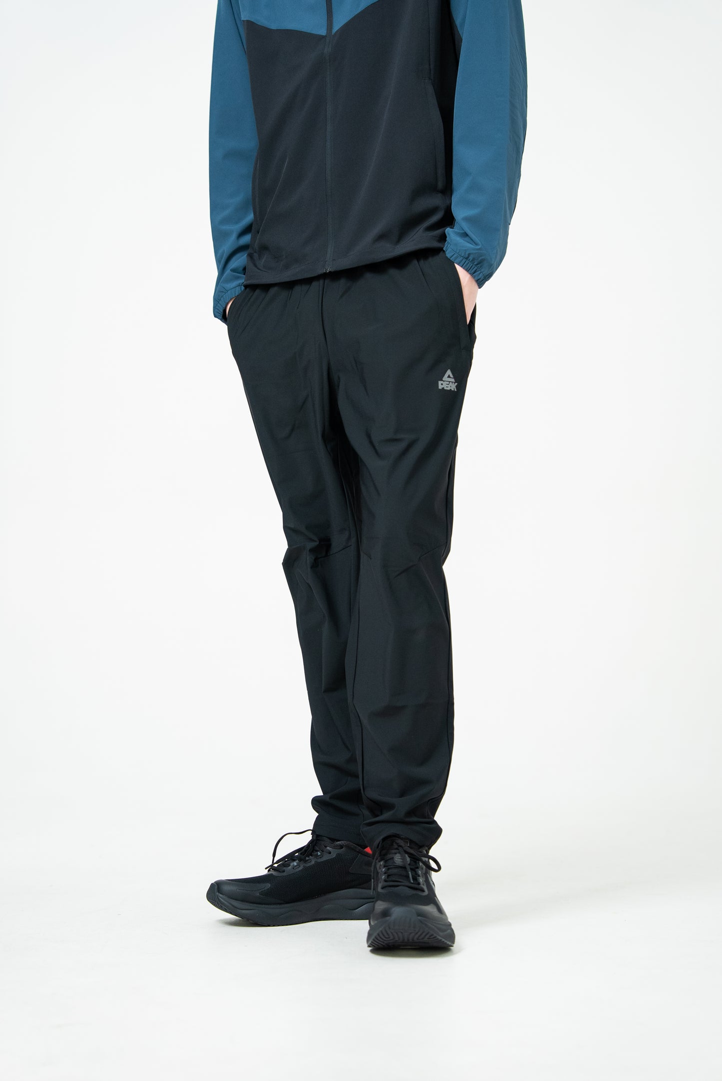 Мужские спортивные штаны Peak FW3253011 black