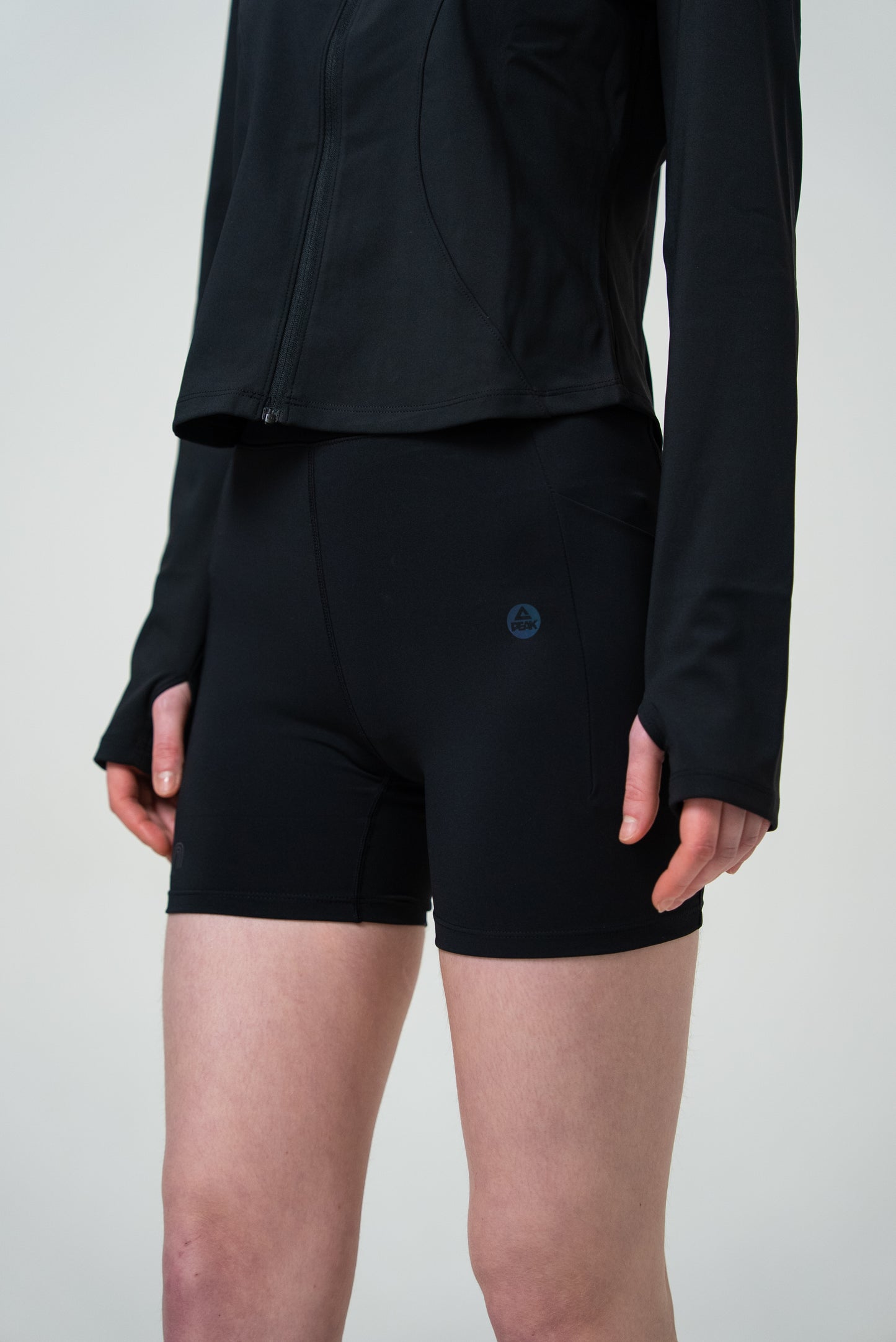 Legginși scurți de alergare pentru femei Peak FW3253042 black
