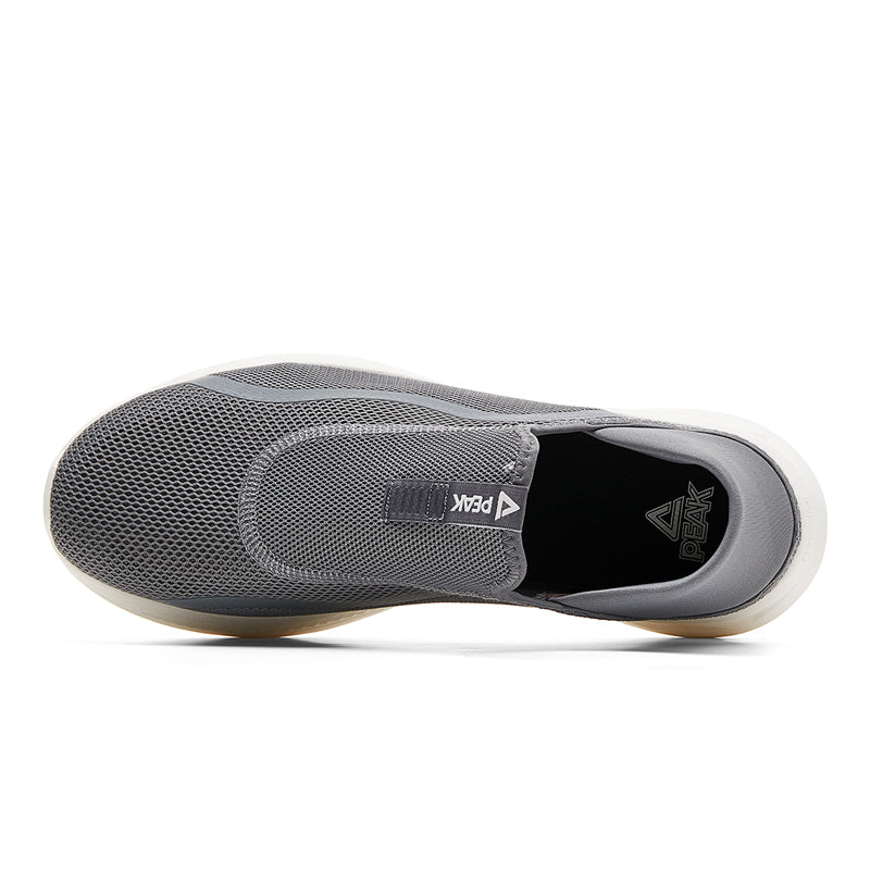 Кроссовки мужские для бега Peak ET59819H mid grey