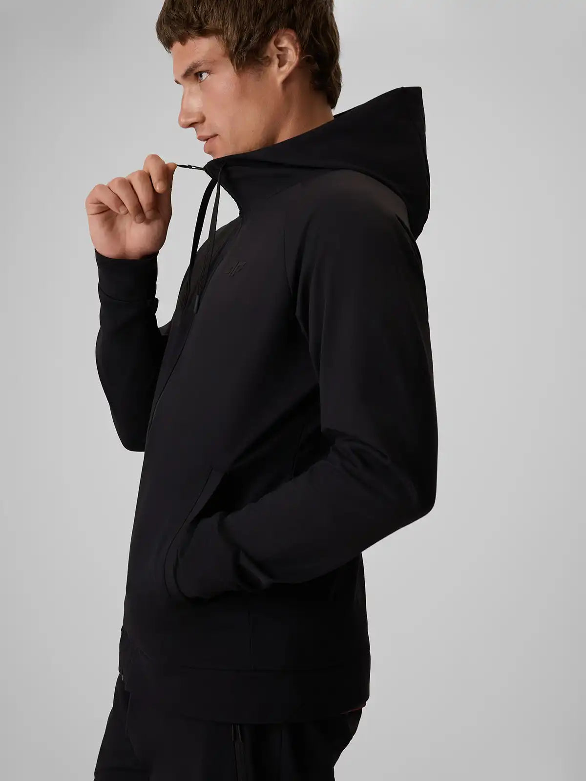 Мужской батник на молнии для фитнеса 4F M0973 4FWAW26TFSWM0973 deep black