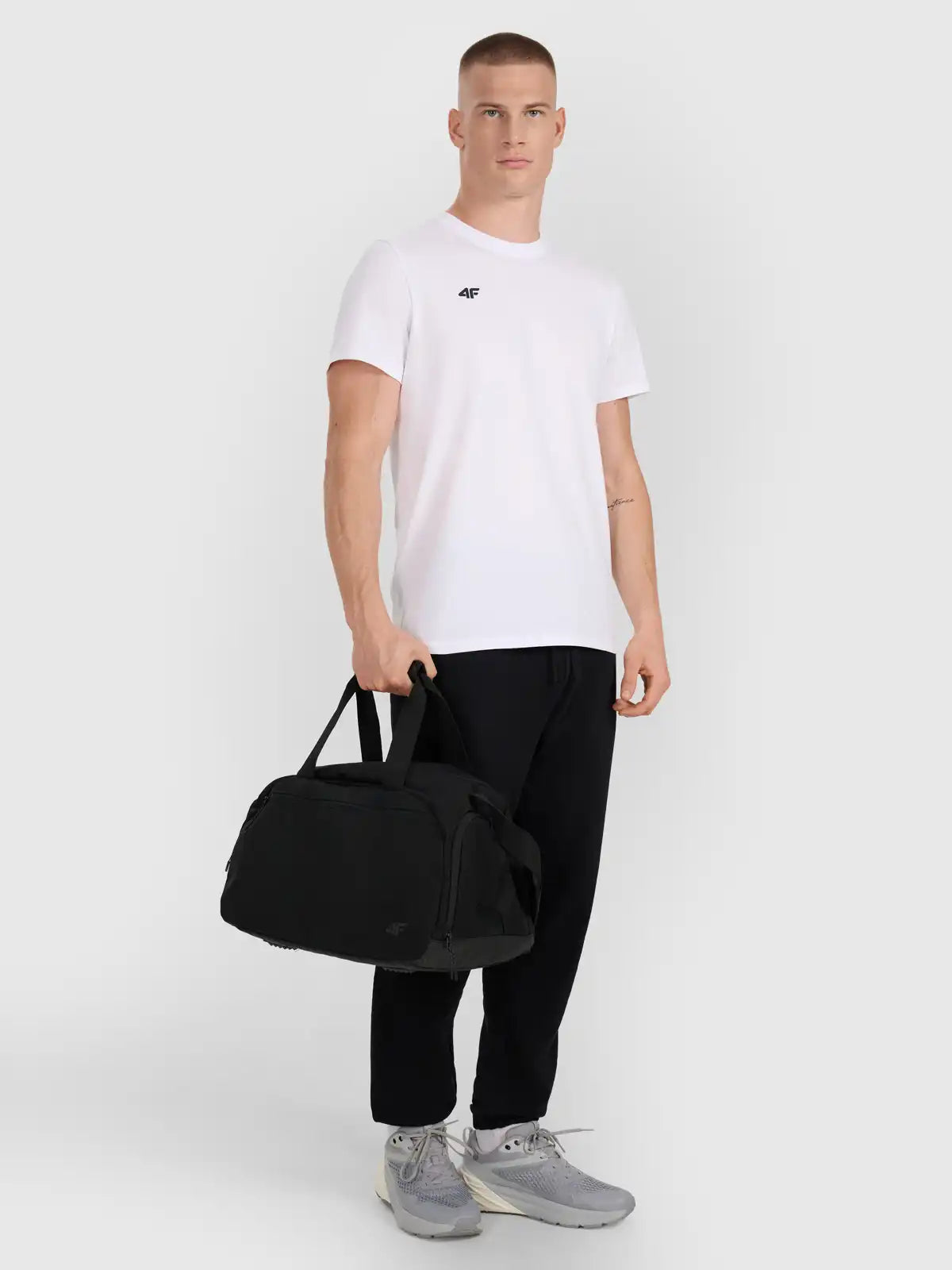 Сумка 4F U031 4FWMM00ATBAU031 deep black