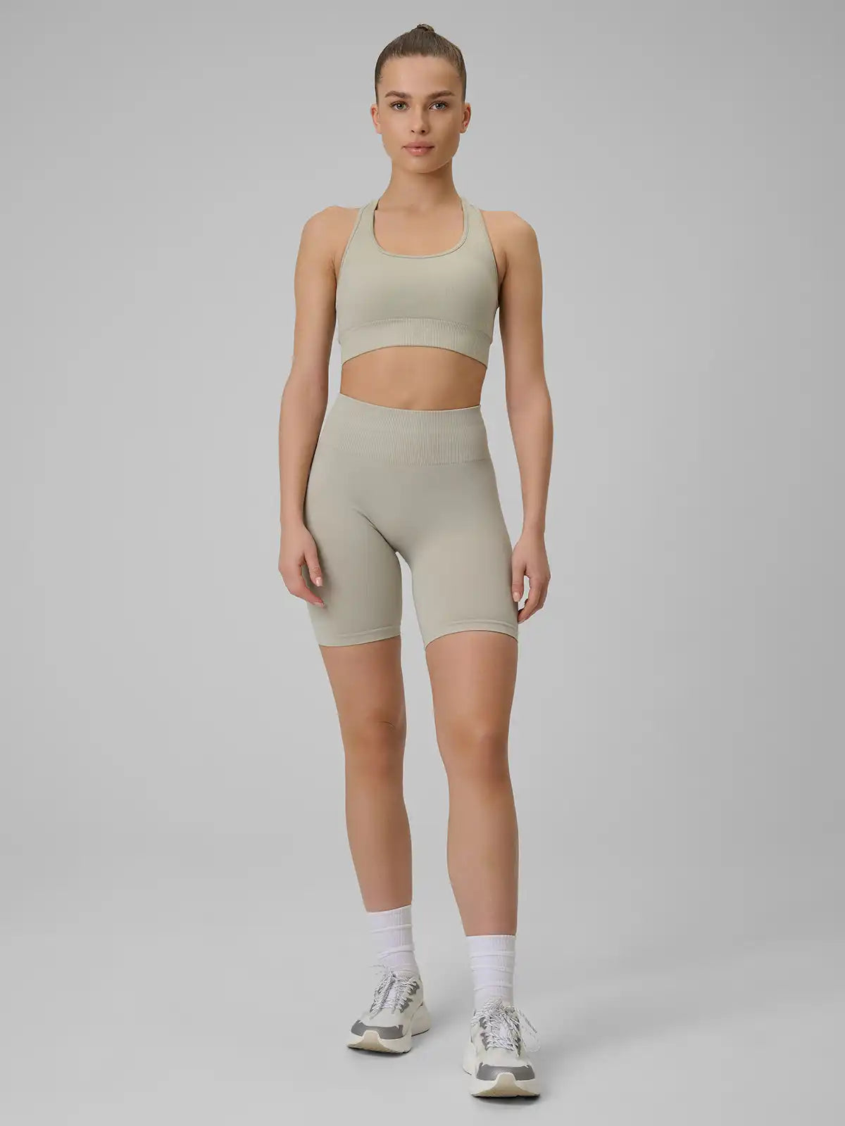 Bra pentru fitness 4F  F242 4FWSS26USBAF242 creme