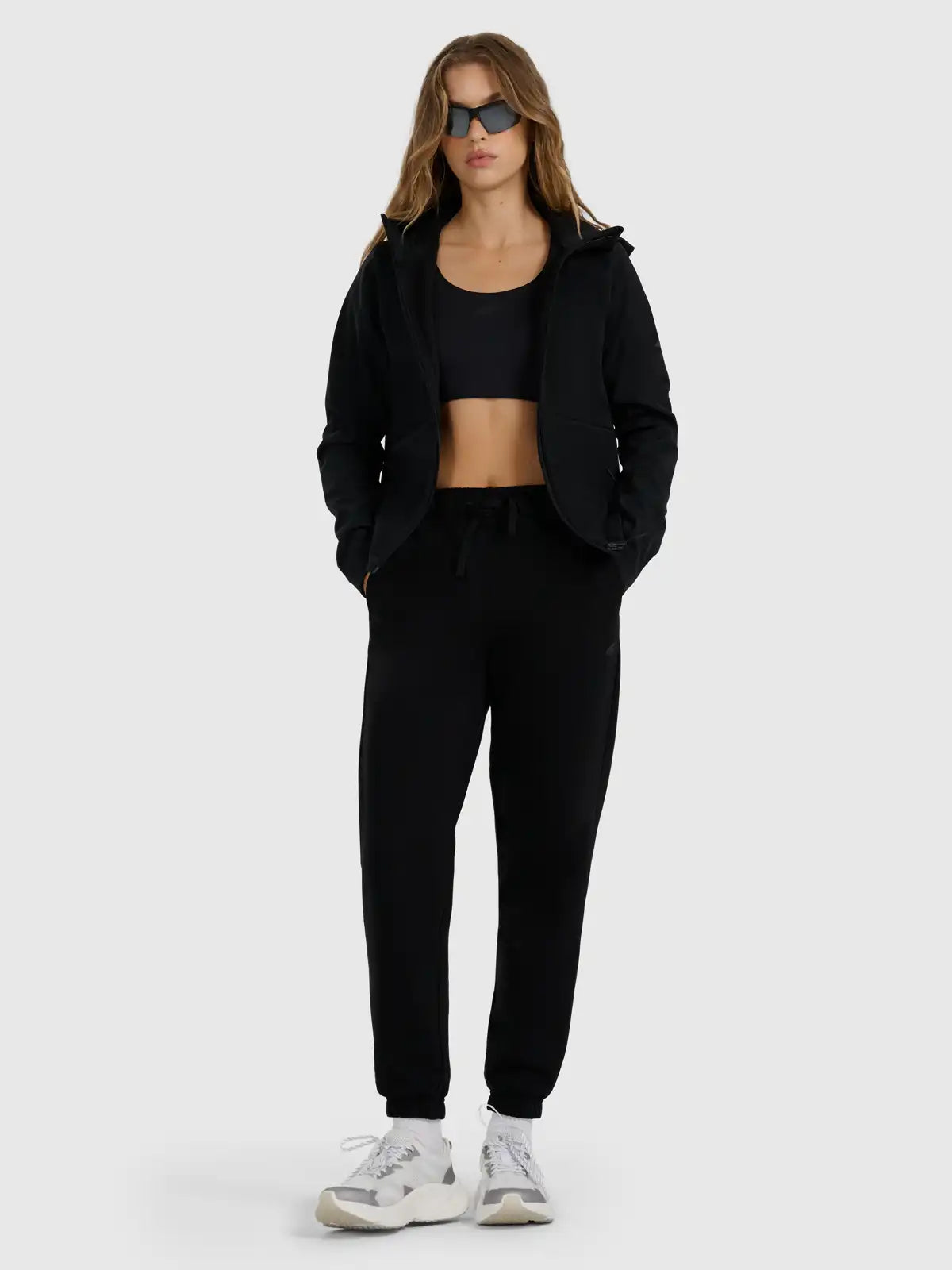 Jacheta rezistentă la vânt pentru femei  4F F359 4FWAW25TSOFF359 deep black