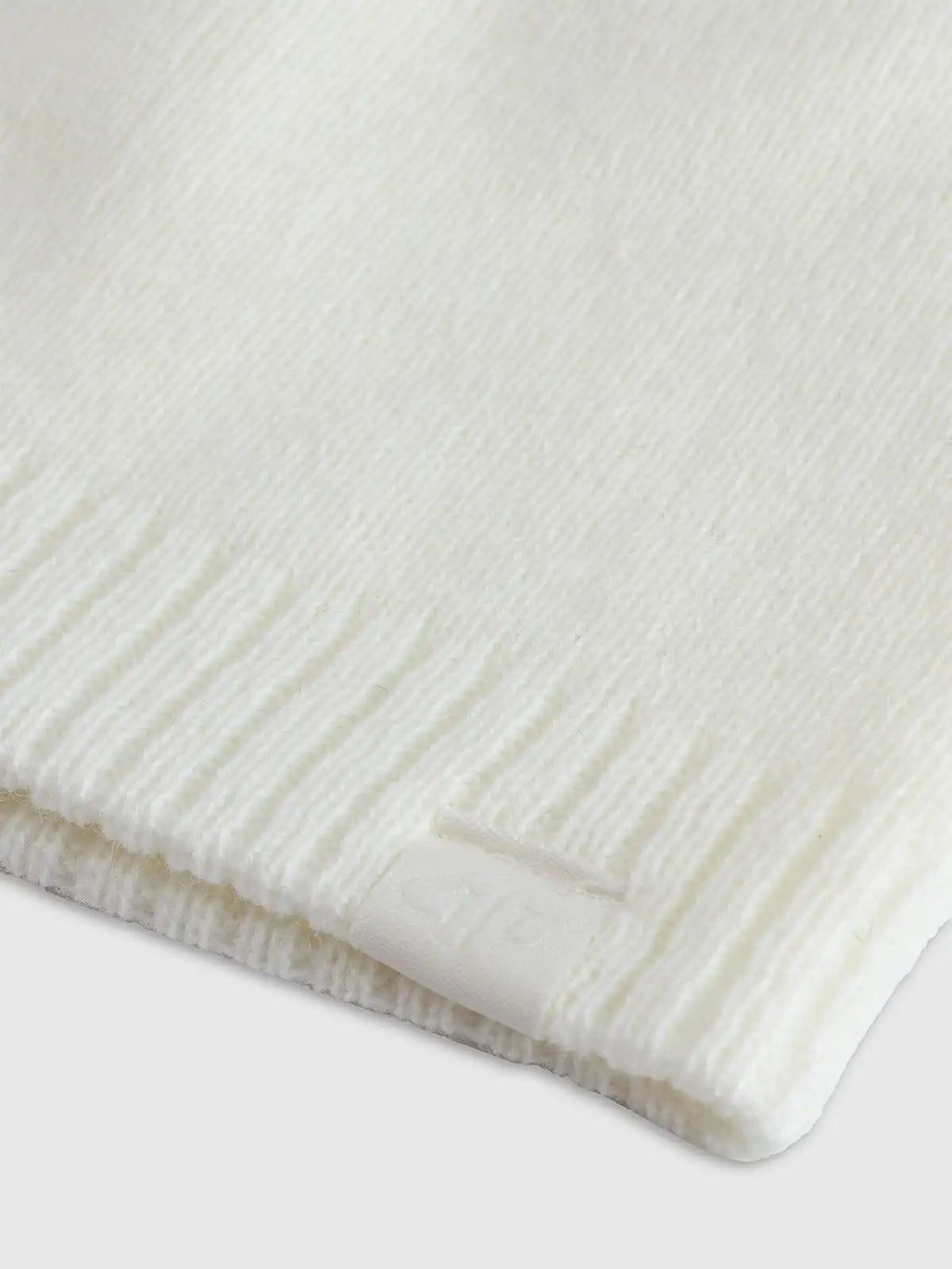 Шапка 4F U633 4FWMM00ACAPU633 off white