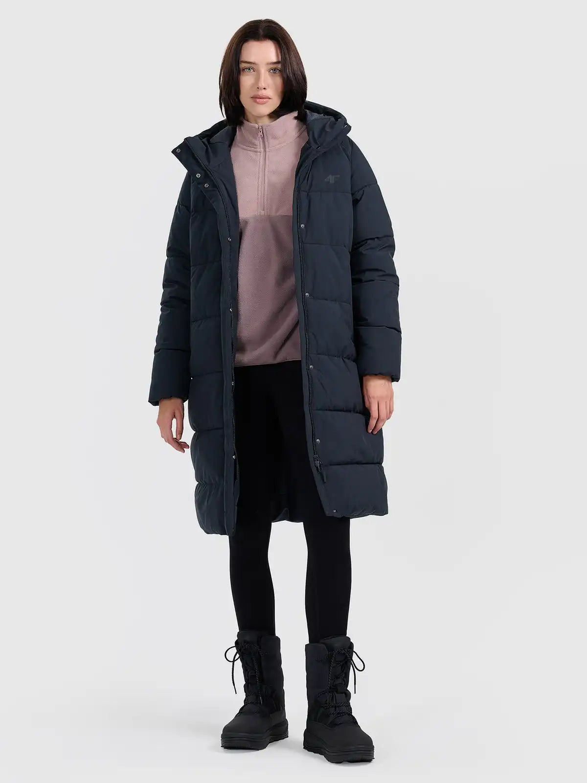 Jacheta de puf pentru femei cu glugă  4F F587 4FWAW25TDJAF587 deep black