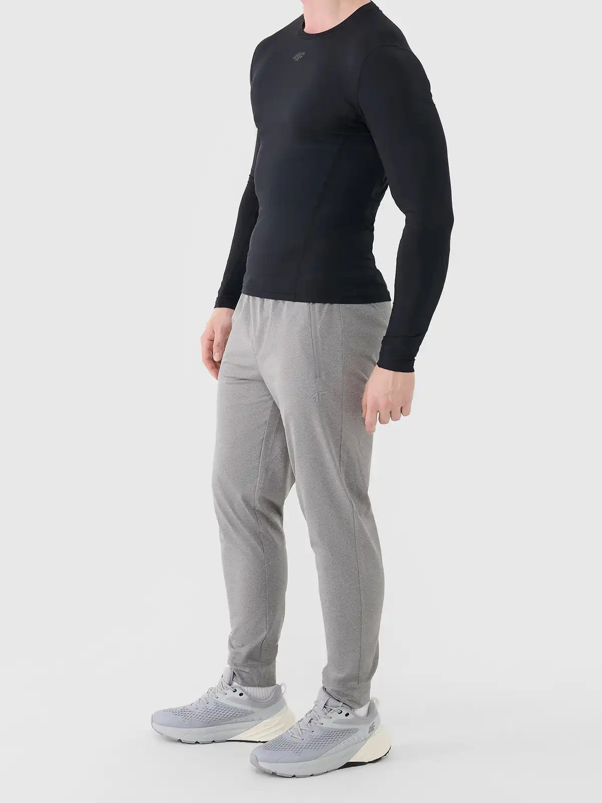 Мужские спортивные штаны 4F M1046 4FWSS26TFTRM1046 grey melange