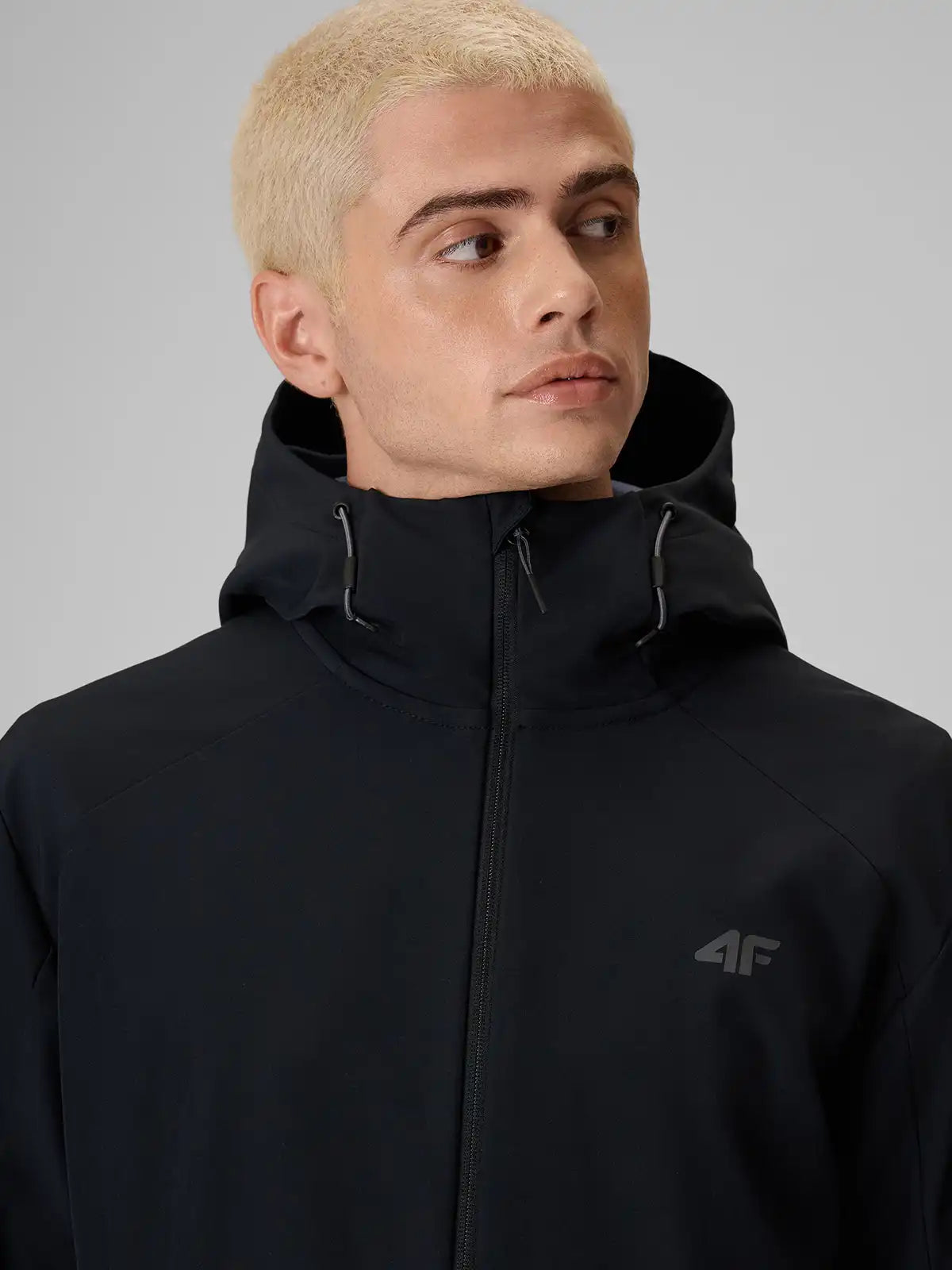 Jachetă rezistentă la vânt pentru bărbați 4F M608 4FWAW26TSOFM608 deep black
