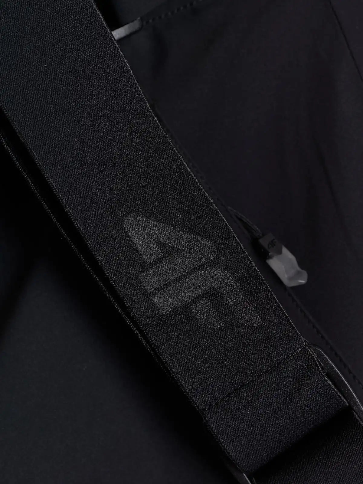Pantalonii de schi pentru bărbați 4F M1453 4FWAW26TFTRM1453 deep black