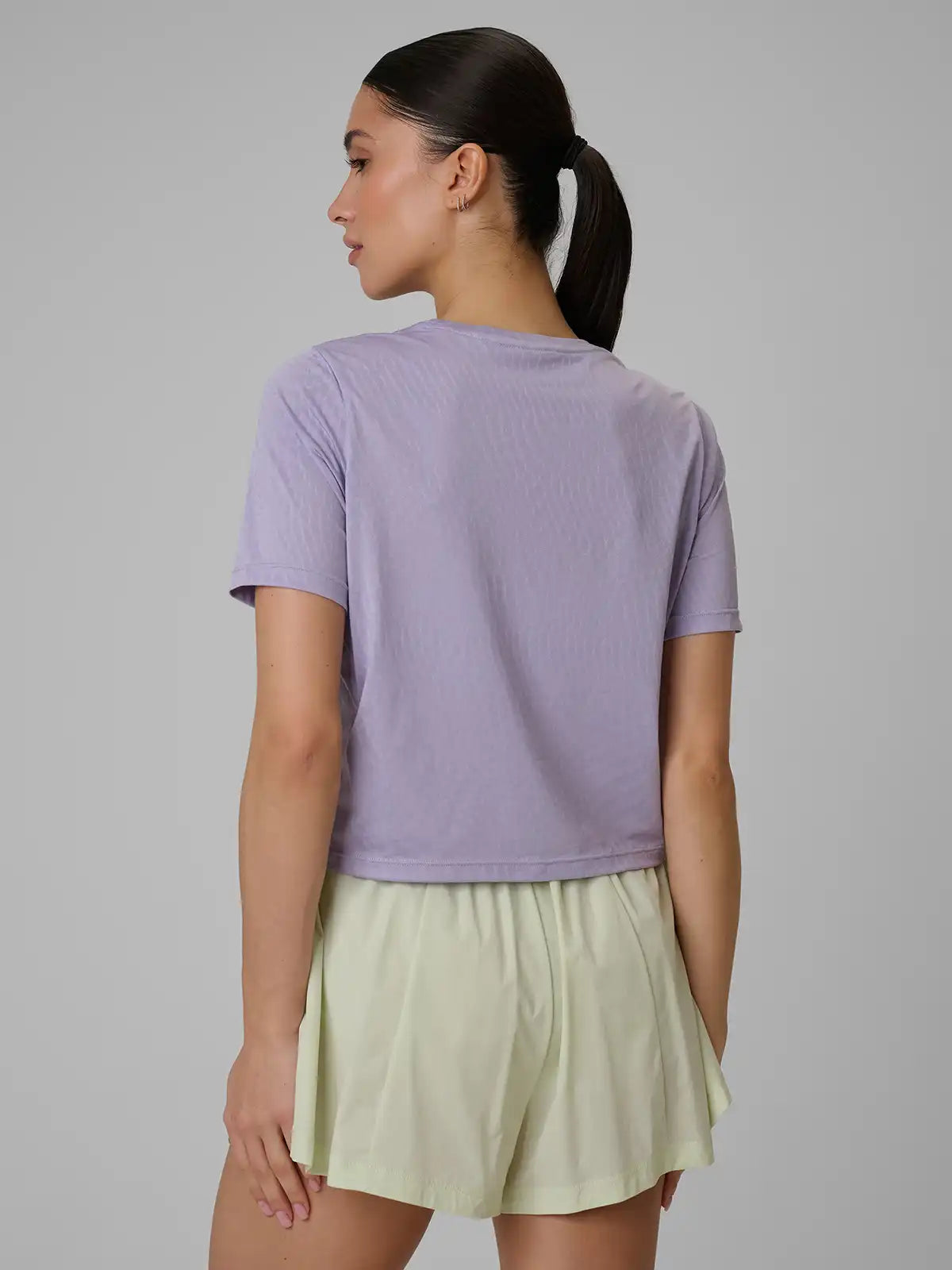 Женская укороченная футболка для фитнеса 4F F1806 4FWSS26TFTSF1806 violet