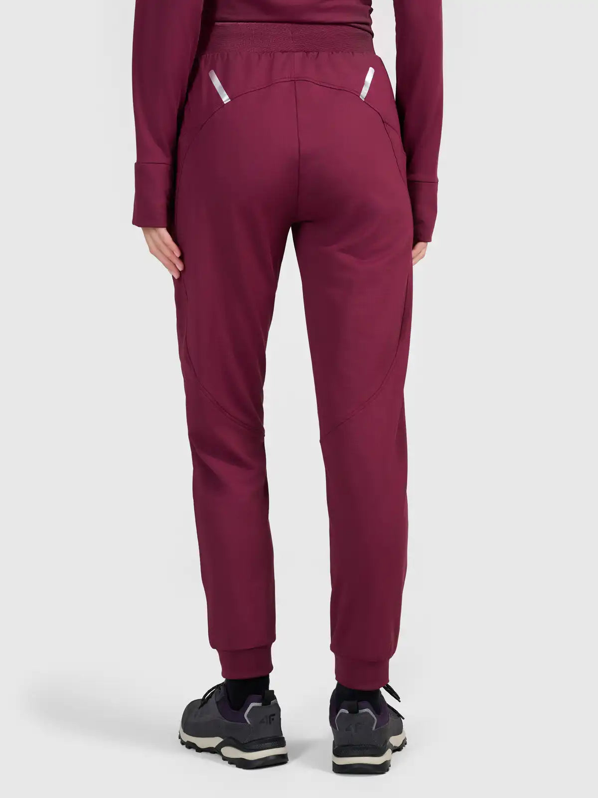 Pantaloni sportivi pentru femei 4F F1753 4FWAW26TTROF1753 dark pink 
