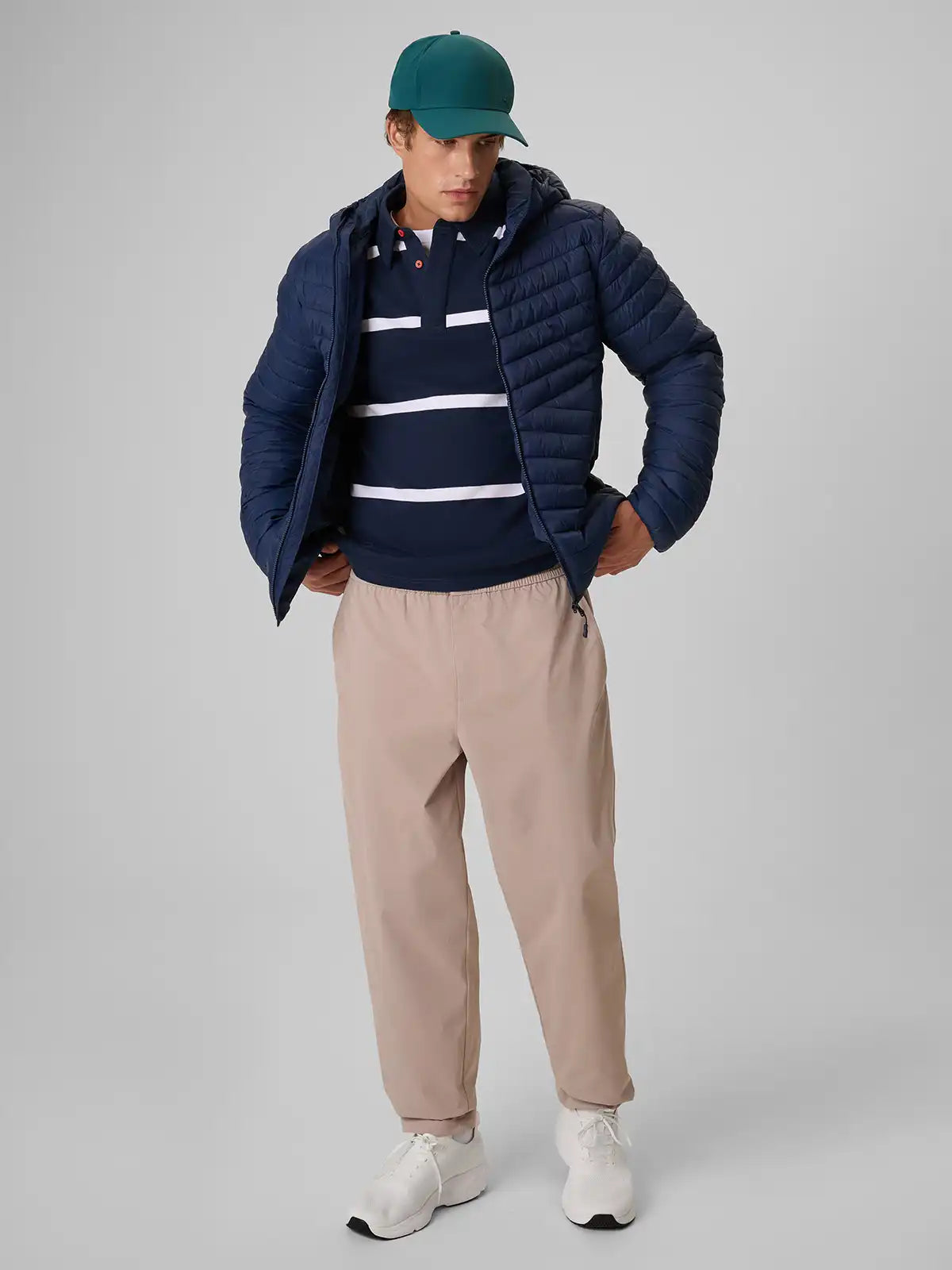 Jachetă de puf pentru bărbați cu glugă 4F M0935 4FWAW26TDJAM0935 navy