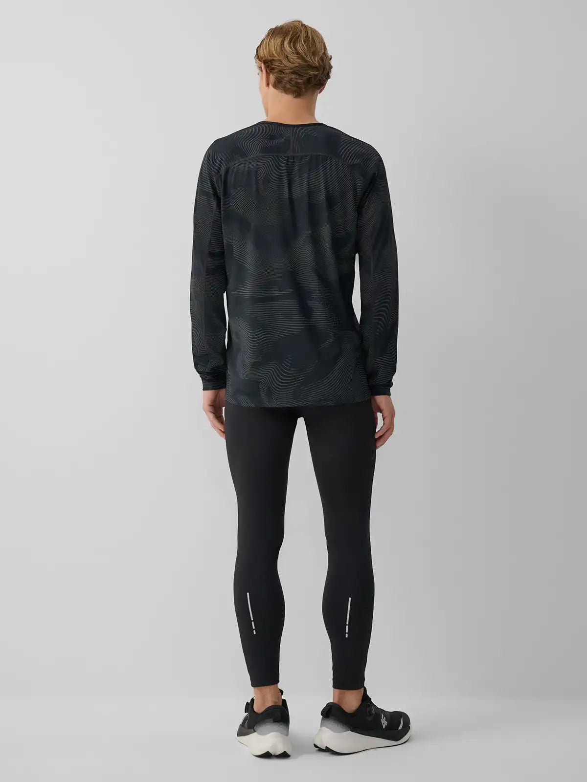 Colanți de alergare pentru bărbați 4F M538 4FWAW26TFTIM538 deep black 